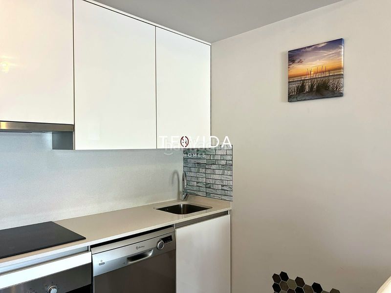 Foto afa20f9d-60c9-4f34-a4b4-12f23533afd8. Flat with parking pool in Los Abrigos Granadilla de Abona