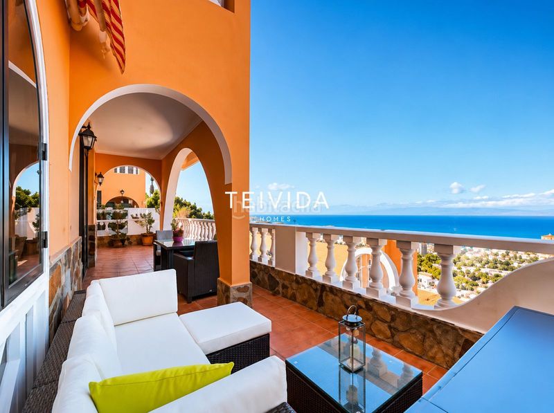 Foto dd640ae6-7259-4c3b-ba67-c79ee6c4840b. Casa adossada amb aparcament a La Caldera Adeje