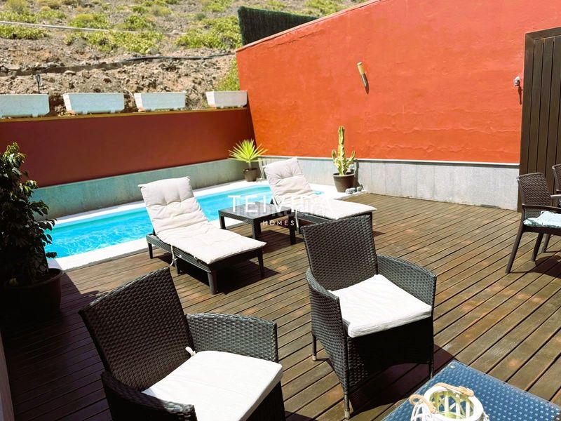 Foto 020c7b60-bbf6-49ba-a43c-9f96f5ef7577. Rent flat with parking pool in Playa Fañabé Alto Adeje