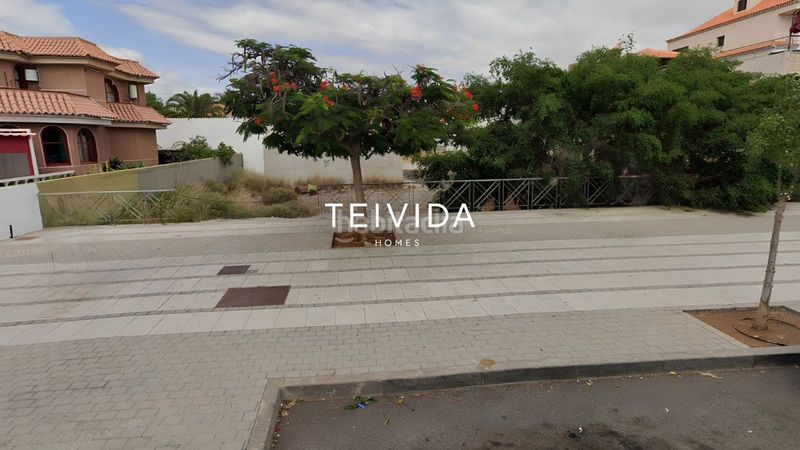 Foto c23ff990-0c9c-4007-a91d-cd6555a54027. Terreny residencial a Costa del Silencio Arona