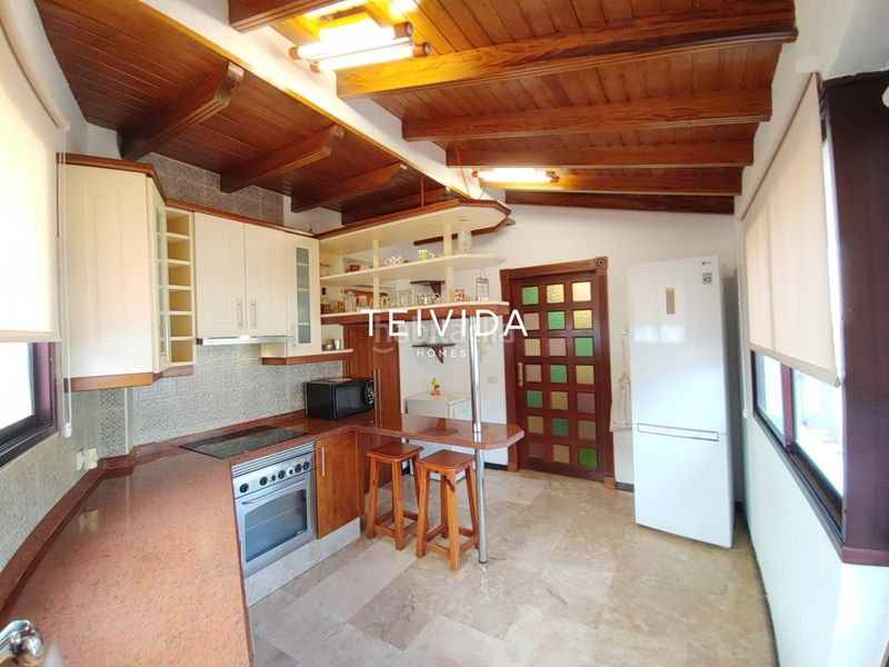 Foto a157ccd7-8297-4a4b-a38c-47e2e393a675. Lloguer àtic amb calefacció aparcament a Icod de los Vinos pueblo Icod de los Vinos