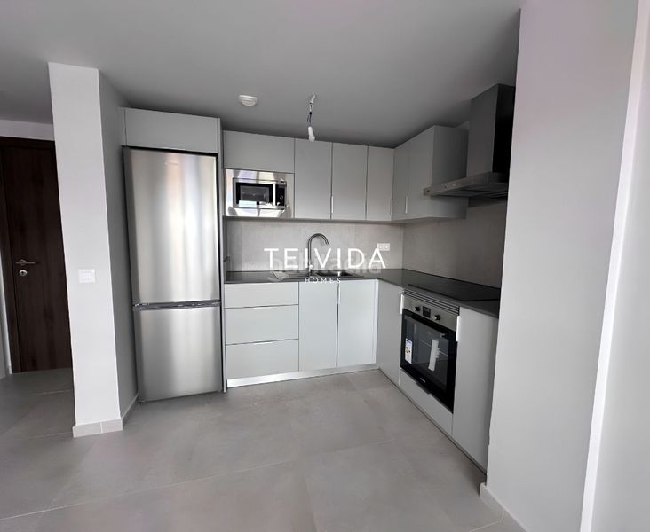 Foto e7991cd9-dbe9-4d04-b25a-67ca18697774. Lloguer pis amb aparcament a Cabo Blanco Arona