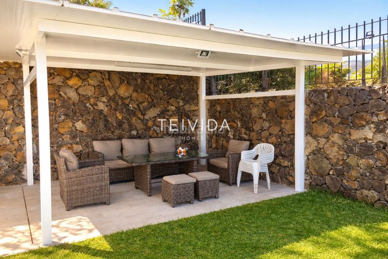 Foto 2b0b9d4c-4729-4796-bd1d-3b201915a180. Lloguer casa amb aparcament piscina a Centro Orotava (La)