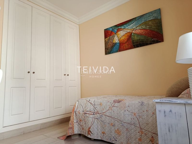 Foto 1bb481d2-36f1-47c9-ab18-a53c1608f26b. Casa adossada amb aparcament a Chayofa Arona