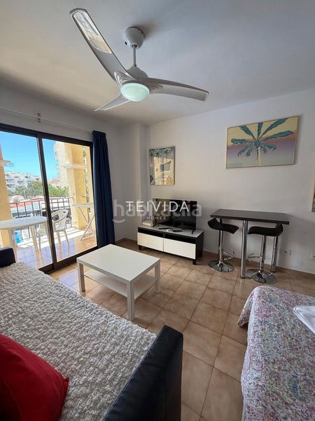 Foto 2aa0e0e5-d794-4757-b574-d23d3dde57d0. Pis amb piscina a Los Cristianos Arona