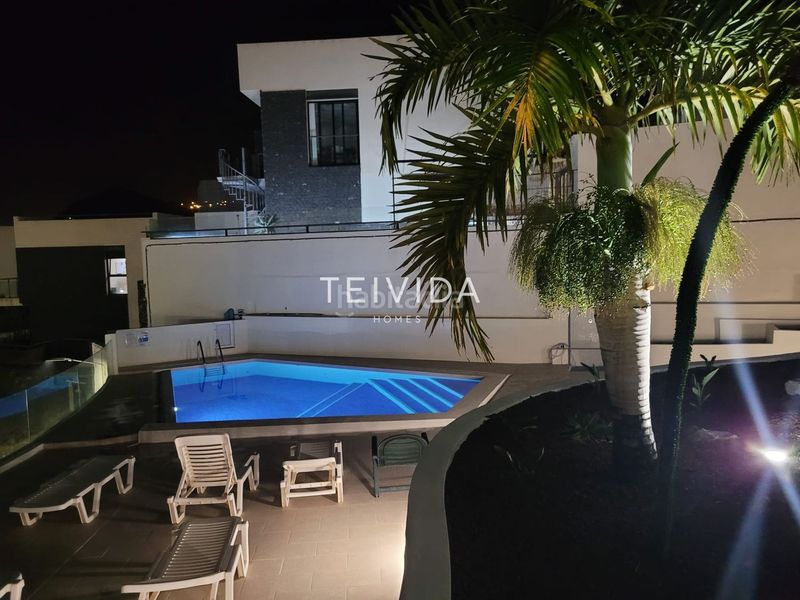 Foto c282fc52-d690-4254-b529-9e3fe843096d. Dúplex amb aparcament piscina a Tabaiba Rosario (El)