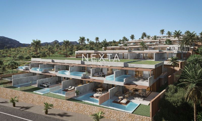 Foto c27683bb-904b-4f27-9763-4aa58bbec174. Casa adossada amb aparcament piscina a Callao Salvaje - Playa Paraíso Adeje