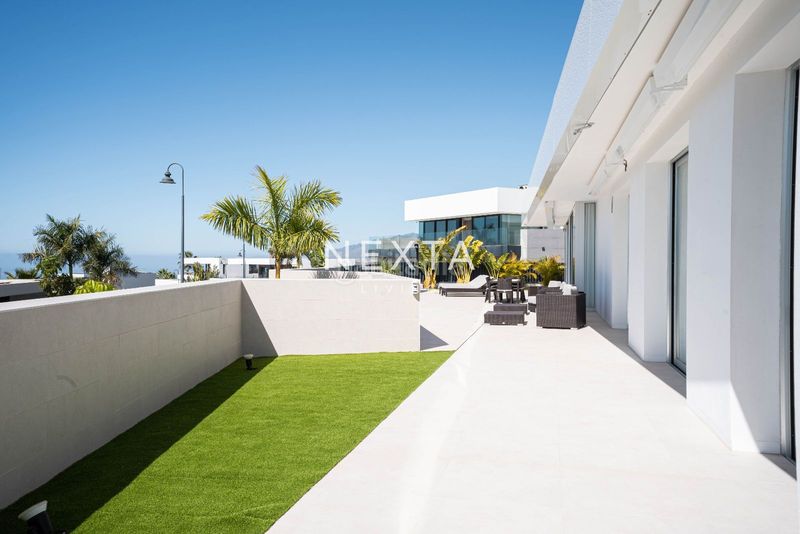 Foto 5285d66b-f0d1-437d-a462-17ade2efaffc. Xalet amb aparcament piscina a Abama Guía de Isora