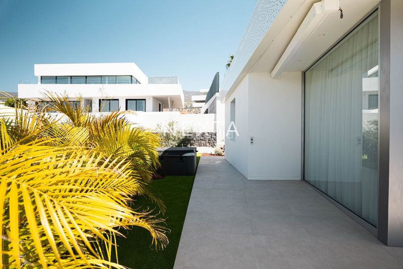 Foto 990cac0a-d03a-4cba-b2b6-9eff65e6a5d5. Xalet amb aparcament piscina a Abama Guía de Isora