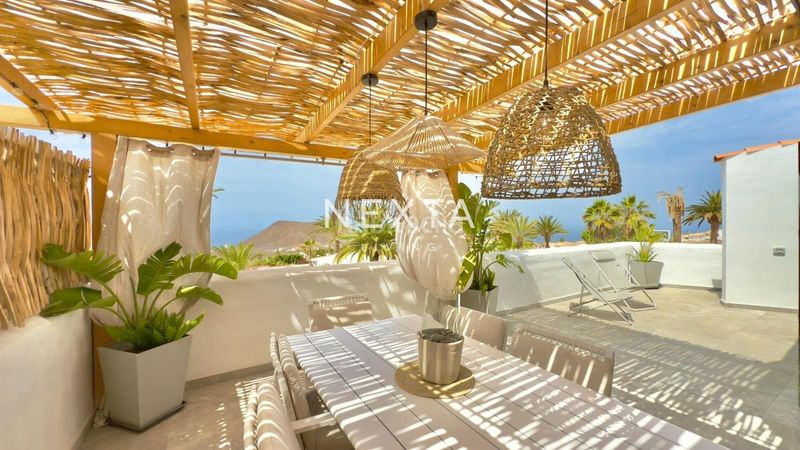 Foto 2dd783a1-d512-4cd2-8409-93714d5ceb22. Casa amb aparcament piscina a Chayofa Arona