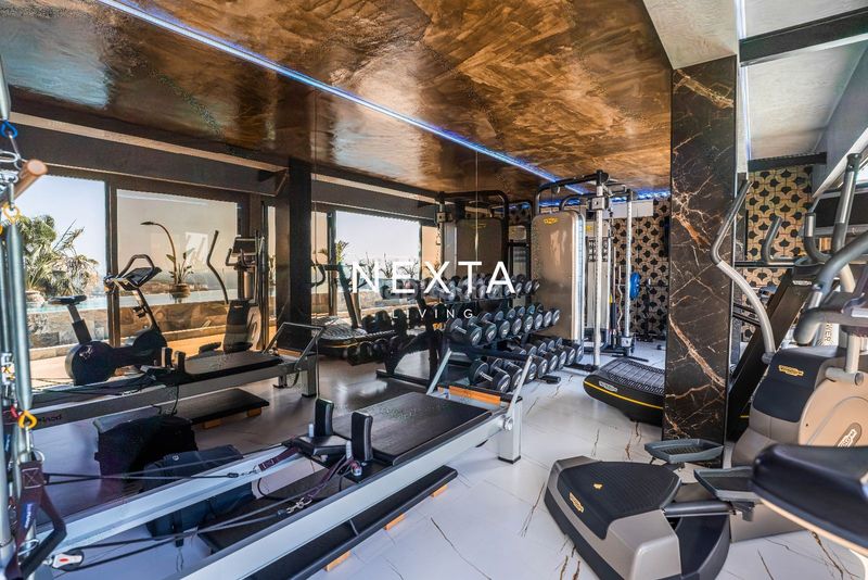 Foto 55ae36ee-ccc8-41f0-801e-6679c5461801. Casa amb aparcament piscina a San Eugenio Alto Adeje