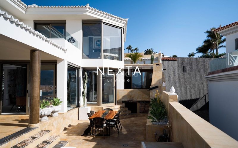 Foto e6db42bb-3e38-4bd8-b9cd-cc99ff8b6bd0. Casa amb aparcament piscina a San Eugenio Alto Adeje