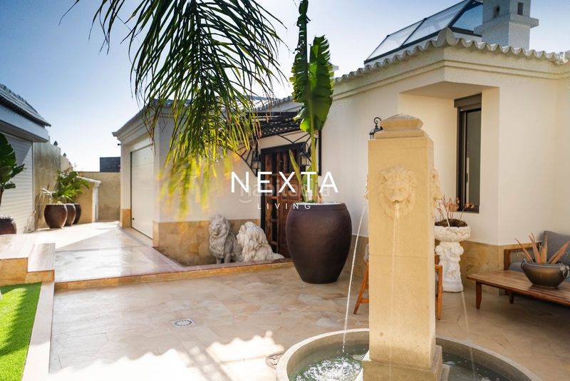 Foto f9087cfe-279a-42a1-8a9e-b545466cdf0c. Casa amb aparcament piscina a San Eugenio Alto Adeje