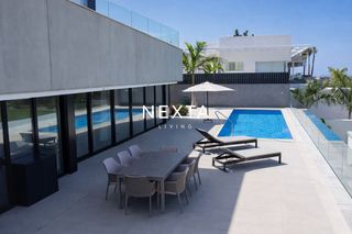 Haus  Carretera general 6237. Villa de lujo en abama con piscina climatizada, jacuzzi, sauna y