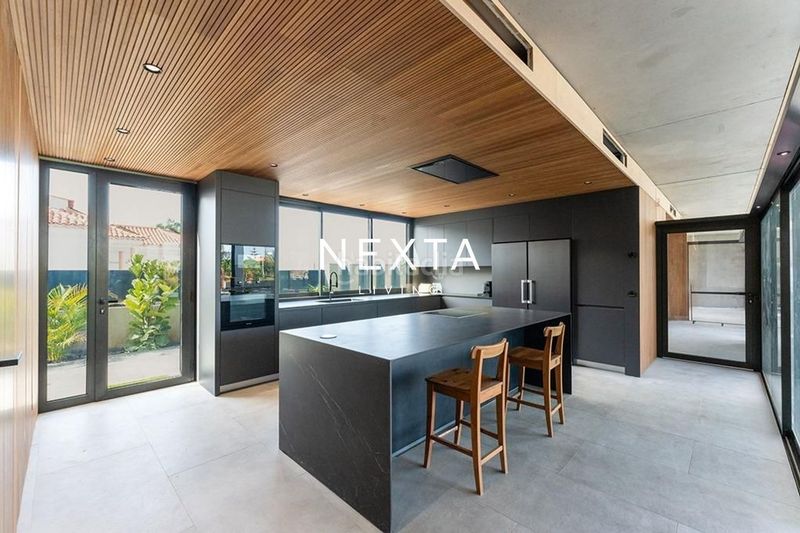 Foto 0340a3b0-ed12-4cac-8bab-666fc6d8b086. Casa amb aparcament piscina a Callao Salvaje - Playa Paraíso Adeje