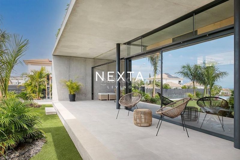 Foto 91f3b58c-30d6-42fa-b2e1-1ad1748d8832. Casa amb aparcament piscina a Callao Salvaje - Playa Paraíso Adeje