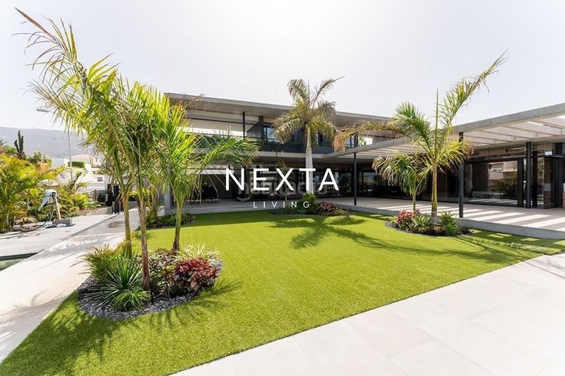 Foto 95d2b5aa-0208-45ac-97f1-fe9e2762fa55. Casa amb aparcament piscina a Callao Salvaje - Playa Paraíso Adeje