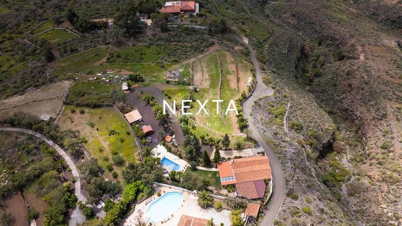 Foto eeff7368-250f-468c-b1b8-5d67dace8b77. Casa amb piscina a Arona pueblo Arona