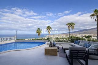 Chalet  Av. europa. Chalet de lujo con vistas al mar en san eugenio