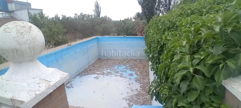 Foto e80c8fd7-c6c5-4a62-8ce3-e13249721127. Masia amb xemeneia calefacció aparcament piscina a Alfajarín