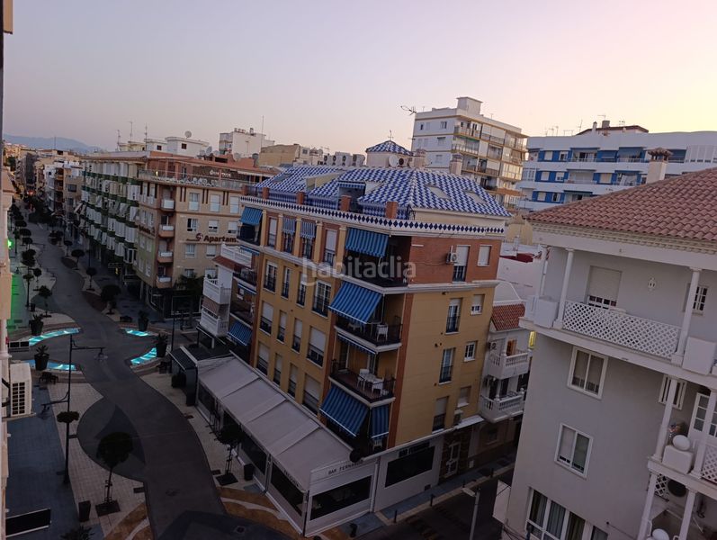 Foto 7a786b2c-d154-4c9a-9009-6bd587d11f2d. Pis a calle puerta del mar 3a a El Tomillar Torre del Mar
