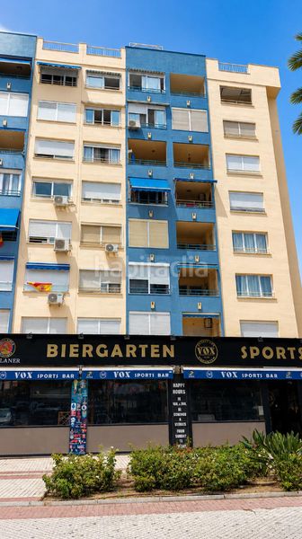 Foto d424d16e-f3a6-47f0-8a49-2cf9ec61ea04. Pis a calle puerta del mar 3a a El Tomillar Torre del Mar