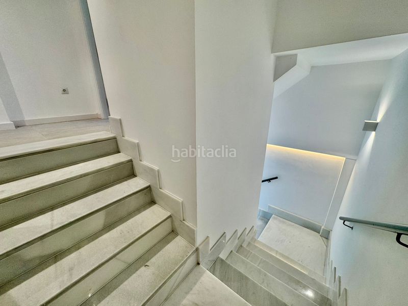 Foto dd89c312-b7cd-4a2c-bed2-cd835741dcca. Dúplex a calle alcalá galiano 52b a Los Pacos Fuengirola