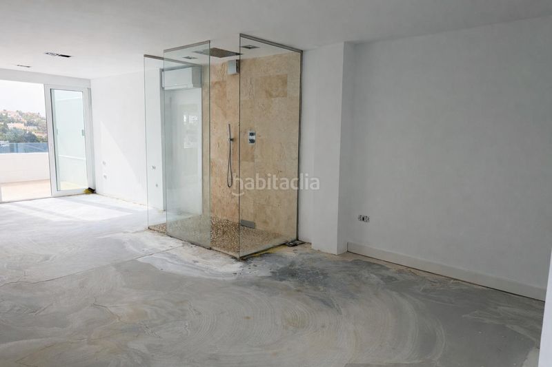 Foto 600c8a41-e6f0-4fef-bc9b-4ad2957f3b6a. Dúplex a calle de suecia 17 a Nueva Torrequebrada Benalmádena