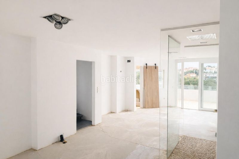 Foto c9384915-60c2-4c95-abce-e6f408634352. Dúplex a calle de suecia 17 a Nueva Torrequebrada Benalmádena