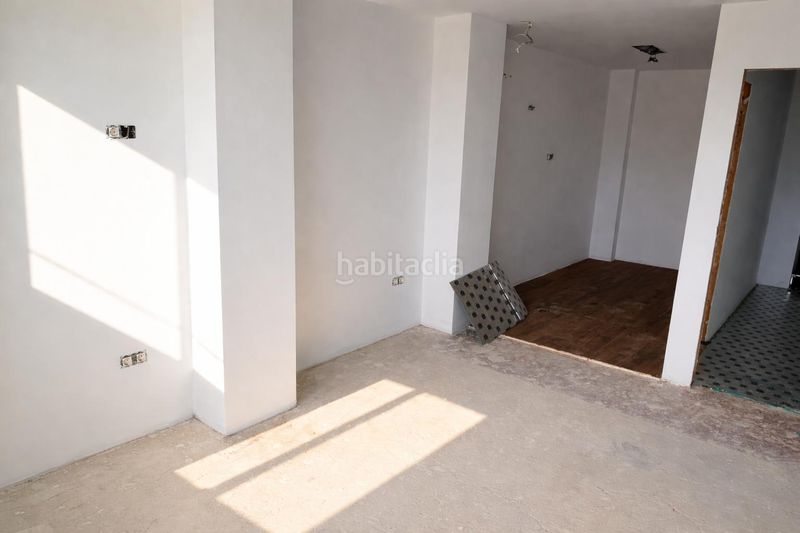 Foto f91568c6-a862-4207-be19-f11b4be52e50. Dúplex a calle de suecia 17 a Nueva Torrequebrada Benalmádena