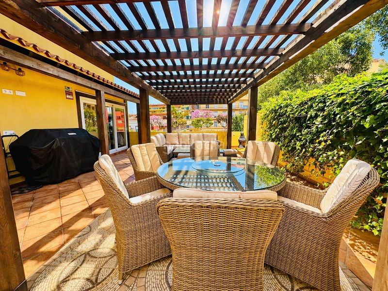 Foto 084c572c-3dbe-408e-acd2-3b2c3e0b0781. Apartament a calle triguero 16 a Los Pacos Fuengirola