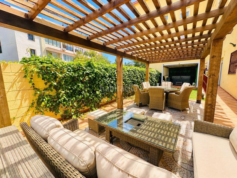 Foto 568fc8db-1f63-450d-86c0-3e99e81e170e. Apartament a calle triguero 16 a Los Pacos Fuengirola