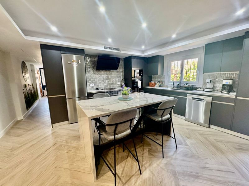 Foto b3ed3e96-b7c4-4689-97c8-2d56f4d1a57f. Apartament a calle triguero 16 a Los Pacos Fuengirola