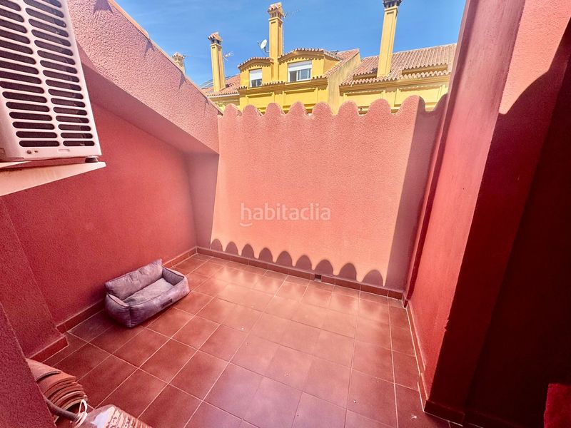 Foto 7f0ba7fd-a3bc-4bde-9ca5-031068b61965. Casa adossada a calle nardos 13 a Los Pacos Fuengirola