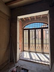 Appartamento in Carrer de santa joaquima de vedruna 2. Primer primera en la planta noble: elegancia histórica con el má
