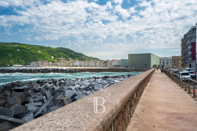 Foto 1b16bdde-846f-4a08-90a4-5be56f21b033. Pis amb calefacció a Gros Donostia - San Sebastián