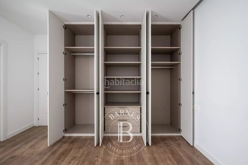 Foto 68a7887f-5437-4f0a-9577-65b857f074dd. Pis amb calefacció a Parte Vieja Donostia - San Sebastián