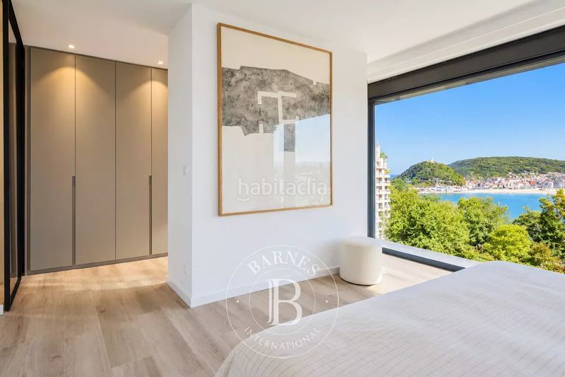 Foto da491f83-35a7-4176-9284-47f283e4221d. Haus mit heizung parking pool in Antiguo Donostia - San Sebastián