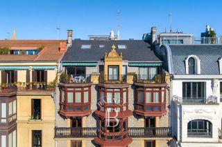 Pis a Amara Zaharra-Arbaizenea. San sebastián  exclusivo ático dúplex con terrazas y vistas al u
