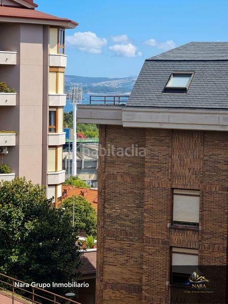 Foto 53a5a002-9b41-4458-92d0-891385902459. Pis amb calefacció aparcament a Valdenoja Santander