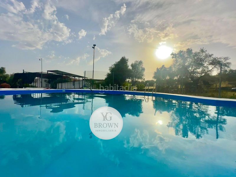 Foto 9a1f30c8-000c-48c7-8f9c-baf66129fa97. Xalet amb xemeneia aparcament piscina a Jerez de los Caballeros