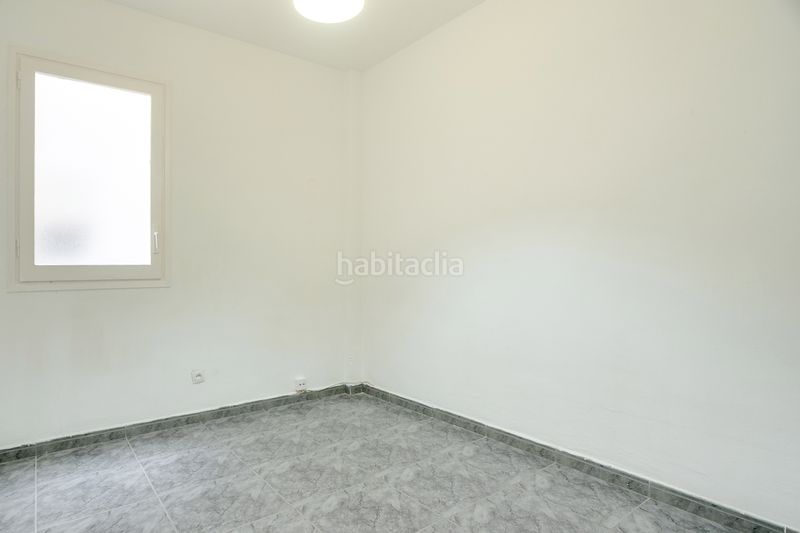 Foto be4400ed-ac97-46b1-9d6a-81072bb986da. Pis amb calefacció a La Verneda - La Pau Barcelona