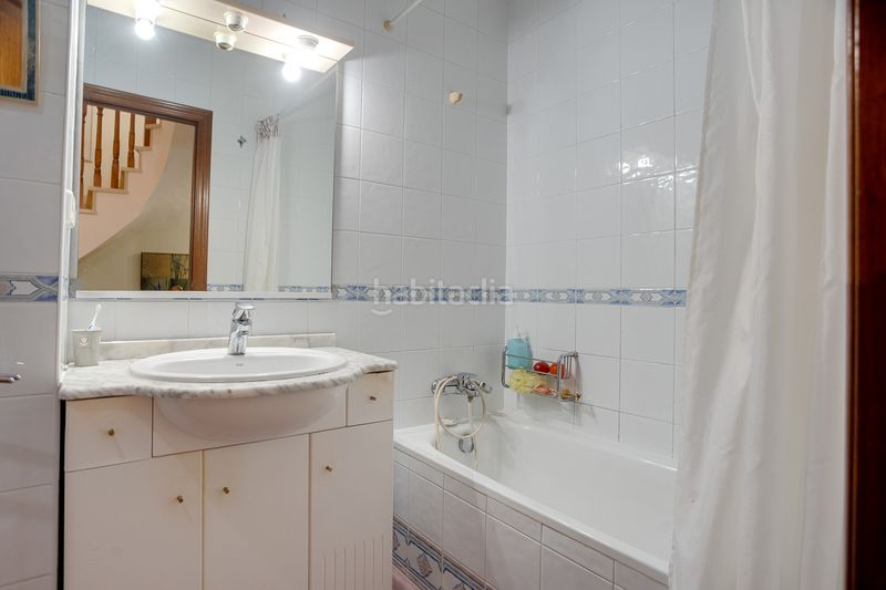 Foto 5b0fb2d3-97a0-4ec0-acd6-4f52ba286871. Casa aparellada amb calefacció piscina a Premià de Dalt