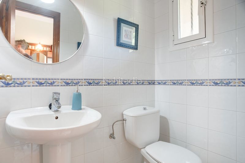 Foto f5b0b6ec-1595-4df8-9dd5-f480f7e21c1f. Casa aparellada amb calefacció piscina a Premià de Dalt