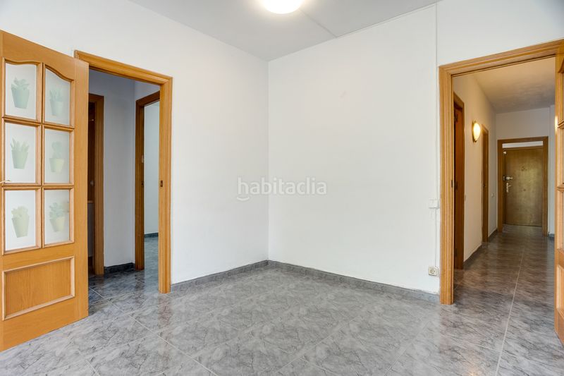 Foto a61a5ba9-7ebc-452b-8dfd-e91dbfdaf5b9. Pis a La Verneda - La Pau Barcelona