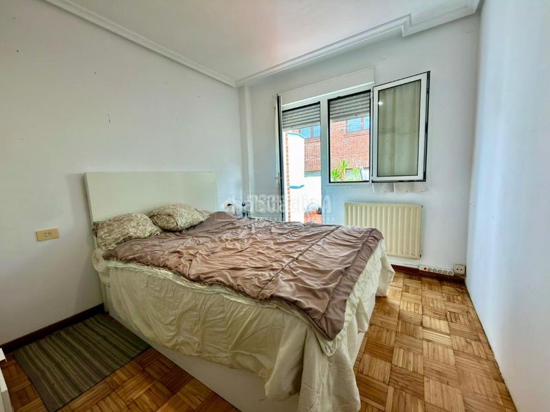 Foto 92771ad2-19f7-4a63-9c40-db8613514f8c. Pis a Llano Gijón