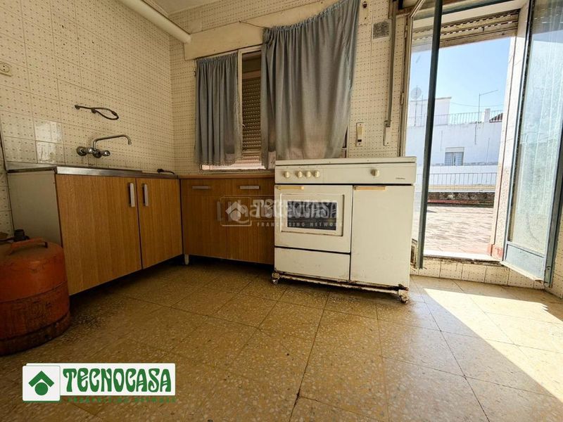 Foto 373fb3bd-2716-4ae9-a6a0-869187c78f5f. Pis a casco histórico - ribera - san basilio Córdoba