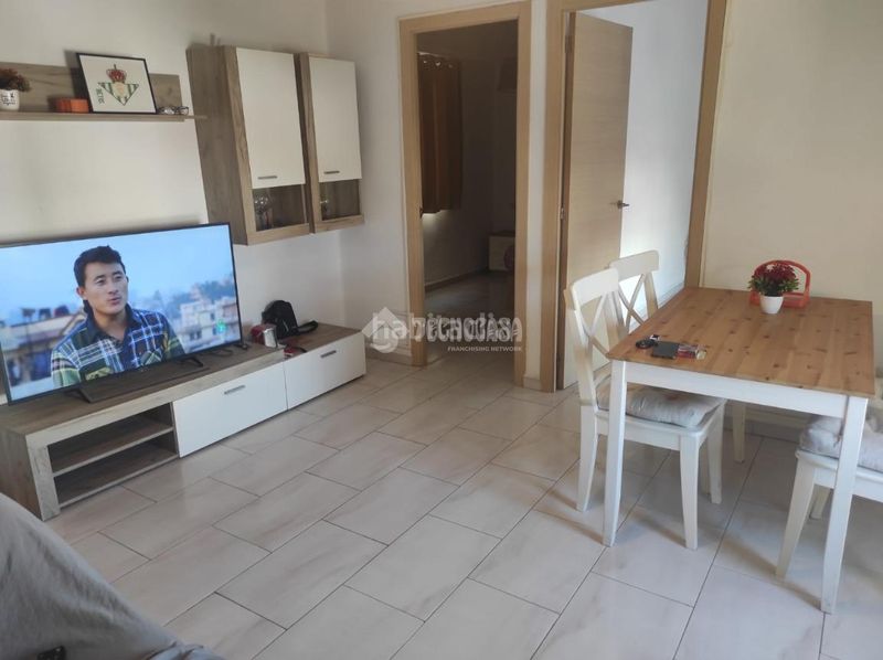 Foto 9ac62aed-cf9e-418b-948c-c56e8a033270. Pis a Zona Concordia Burjassot