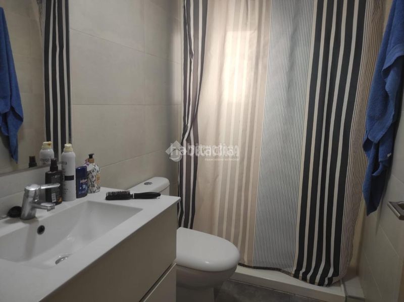 Foto feddf5e0-ffad-4e83-832c-31fa3f87792e. Pis a Zona Concordia Burjassot