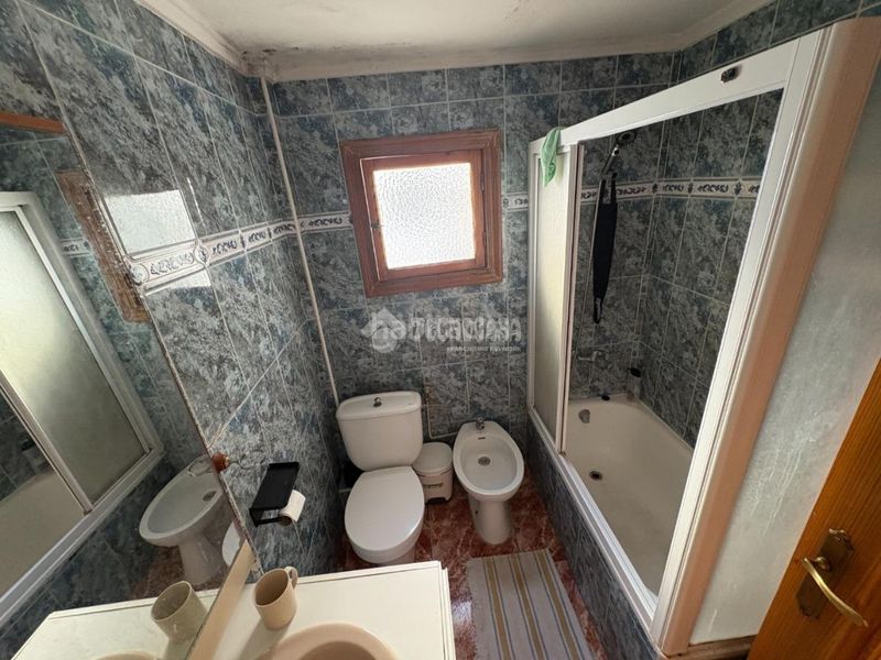Foto 7460ff44-9bb6-433e-b92c-d50ea77a634a. Pis a L´Eixereta Burjassot